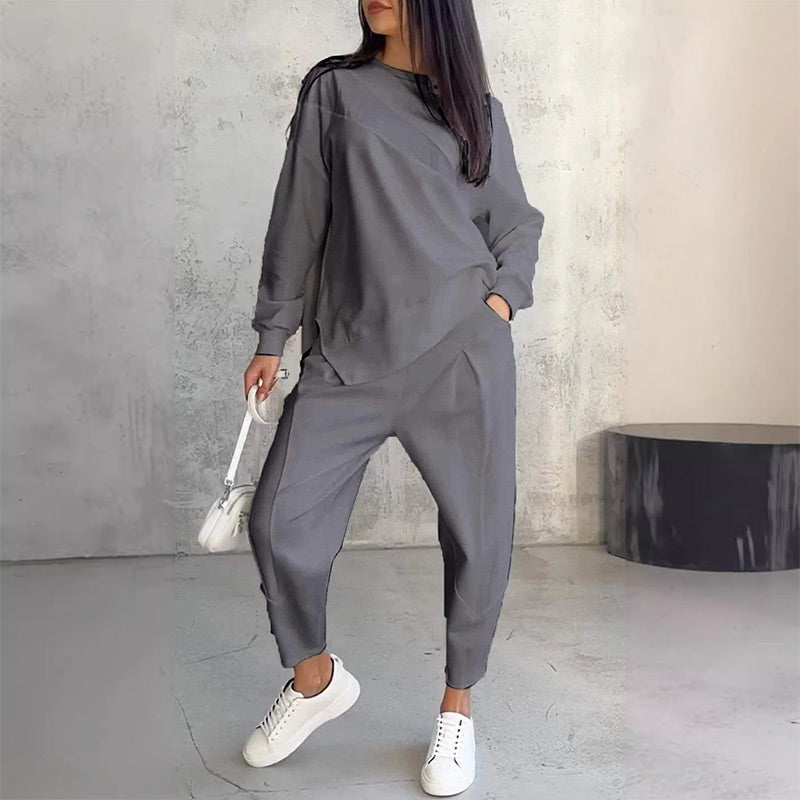 Everyday Relaxed Two-Piece Lounge Set